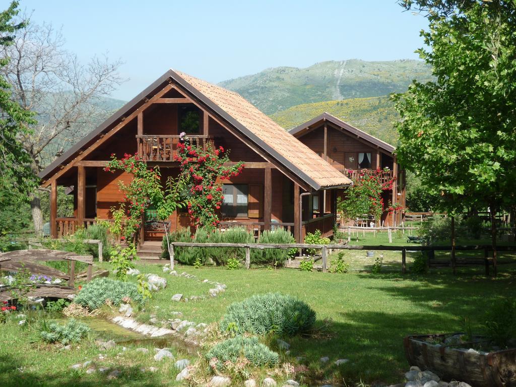 Agriturismo La Locanda Del Parco مورانو كالابرو المظهر الخارجي الصورة